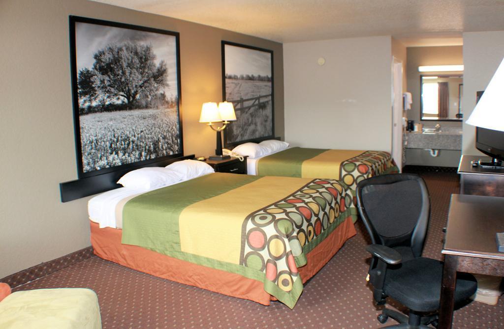 Hill Country Inn & Suites - New Braunfels, Gruene Extérieur photo