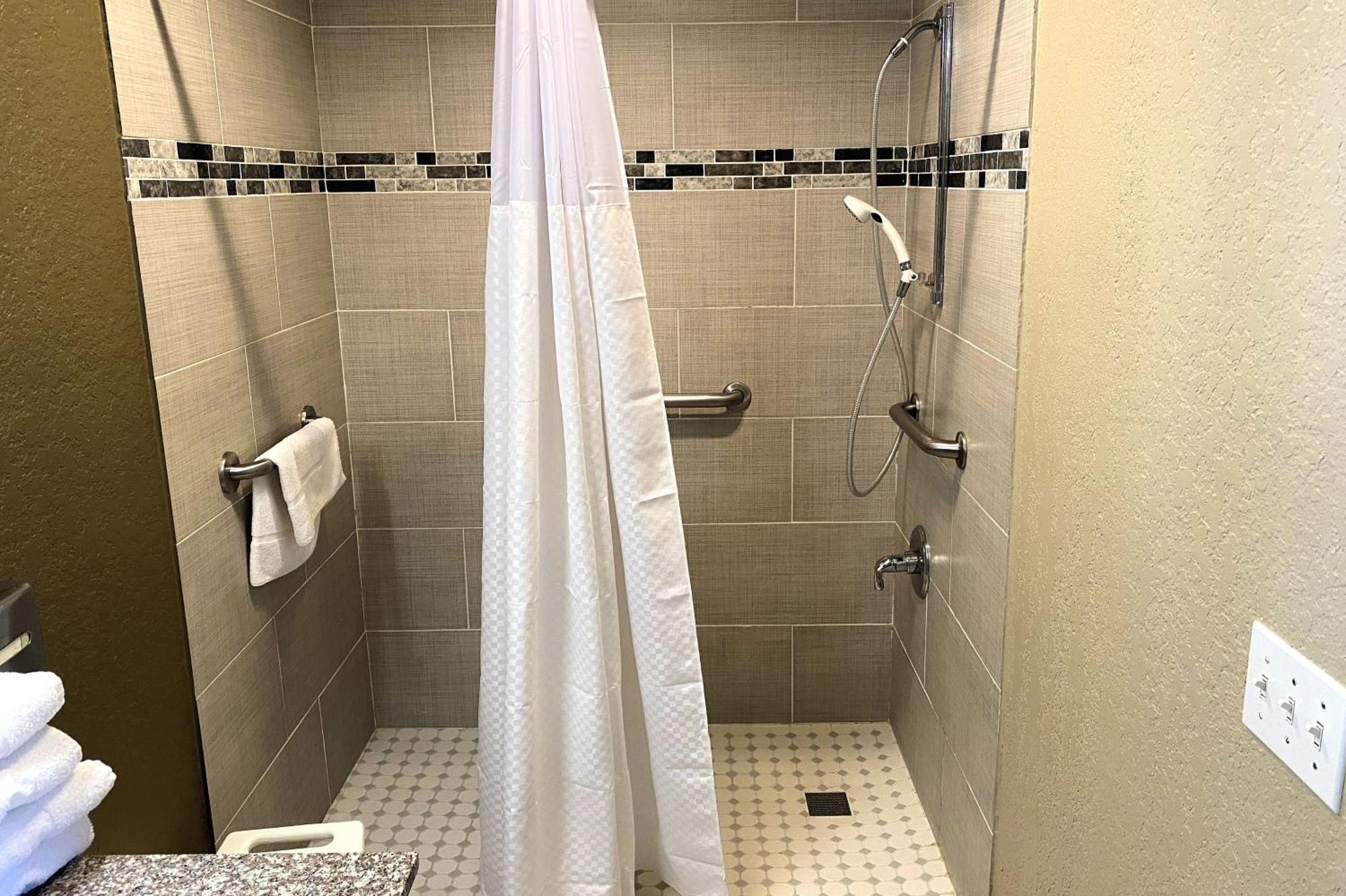 Hill Country Inn & Suites - New Braunfels, Gruene Extérieur photo